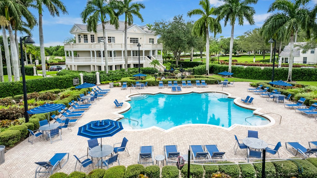 The Charleston Apartment Boca Raton